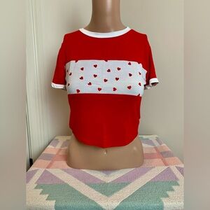 Heart print crop tee